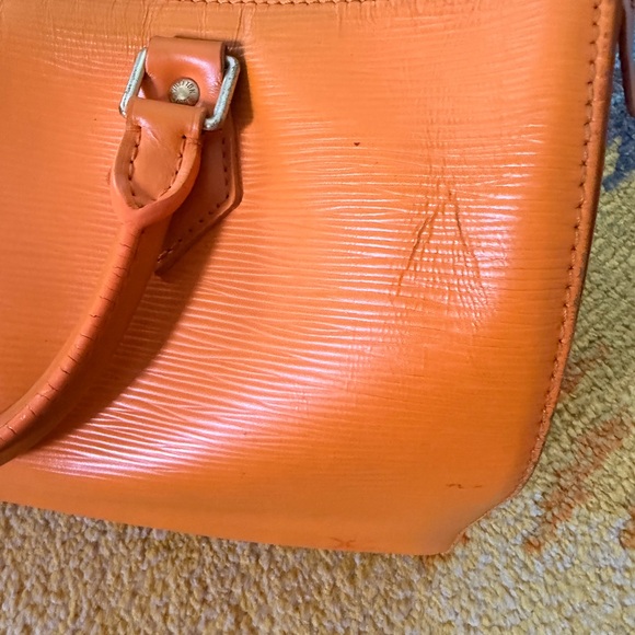 Louis Vuitton Orange Epi Leather Speedy Handbag - Picture 14 of 16